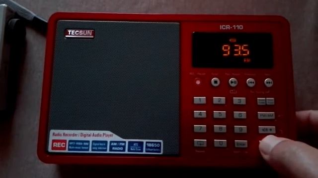 TECSUN PL-310 TECSUN ICR-110 FM BAND Ses Performansı Karşılaştırması смотреть онлайн