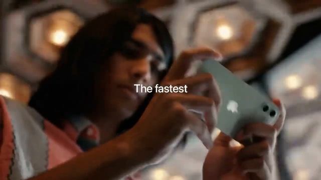 Реклама iPhone 12 и iPhone 12 Mini смотреть онлайн