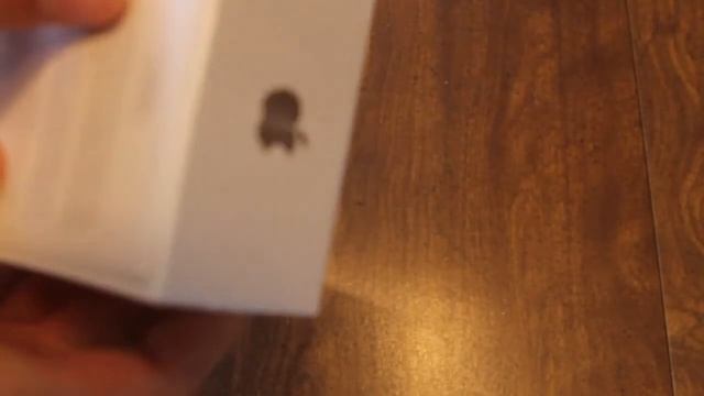 iPhone 4s UNBOXING смотреть онлайн