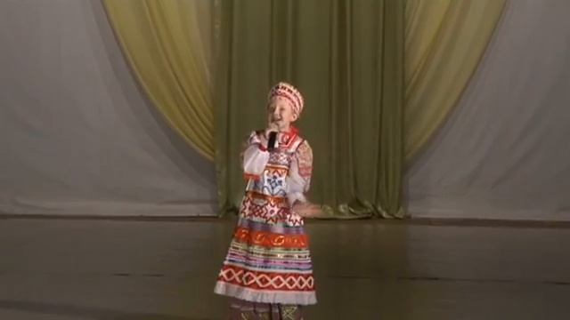 Русская народная песня. Земелюшка-чернозем смотреть онлайн