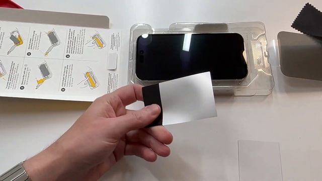 OtterBox Amplify Glass Privacy Guard for iPhone 14 pro review смотреть онлайн