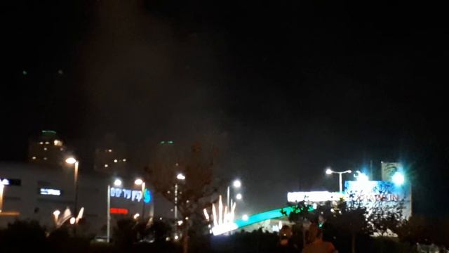076. Салют в Нетании. Израиль смотреть онлайн