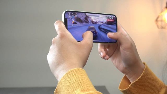 Poco F5 destruiu iPhone 12 смотреть онлайн