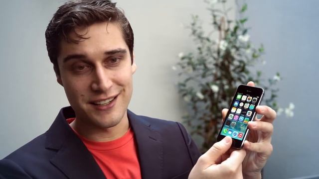 Apple iPhone 5s Review! смотреть онлайн