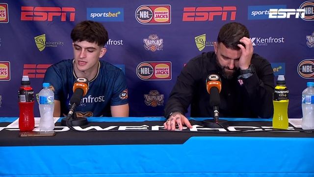 Adam Forde & Taran Armstrong post-game press conference (Round 12, 2023/2024) смотреть онлайн