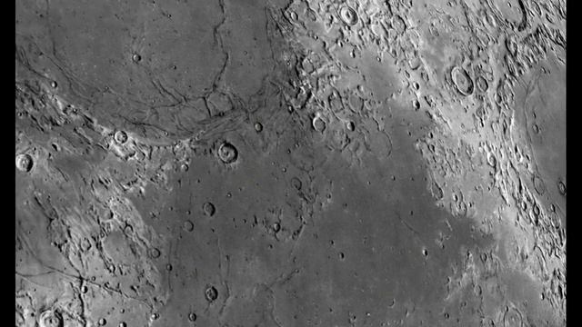The Sky Tonight Live Observing the Moon with Binoculars смотреть онлайн