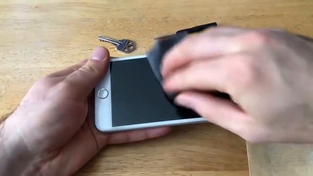 Screen Scratch Test on the iPhone 6 plus смотреть онлайн