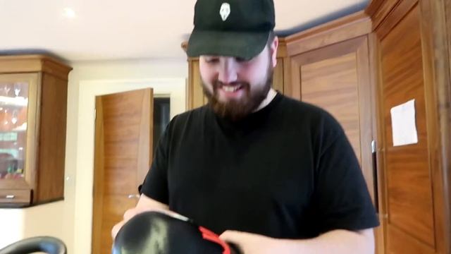GETTING READY FOR WHEN I MEET JAKE PAUL смотреть онлайн