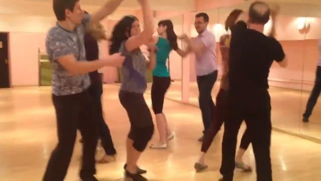 Rueda на семинаре Сальса Погружение