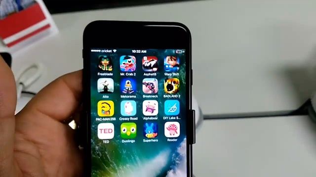 Cricket Wireless IPhone 7 Review, Calls, Facetime, iMessage, apps, 3d touch, design смотреть онлайн