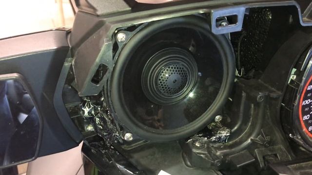 How to Can-Am Spyder Custom Audio Install смотреть онлайн