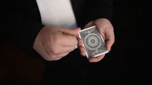 Этот фокус с 2 картами вас очень сильно удивит!