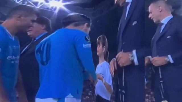 Jack Grealish labelled 'so sweet' as fans spot 'class' gesture to visually impaired girl смотреть онлайн