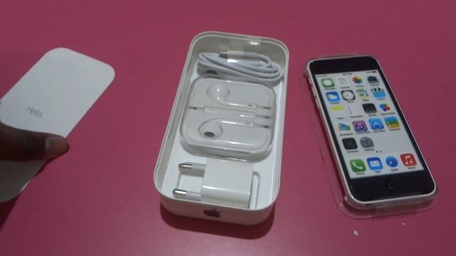 Apple iPhone 5C Unboxing in Tamil смотреть онлайн