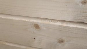 Часть 5. Обшивка вагонкой, установка двери.