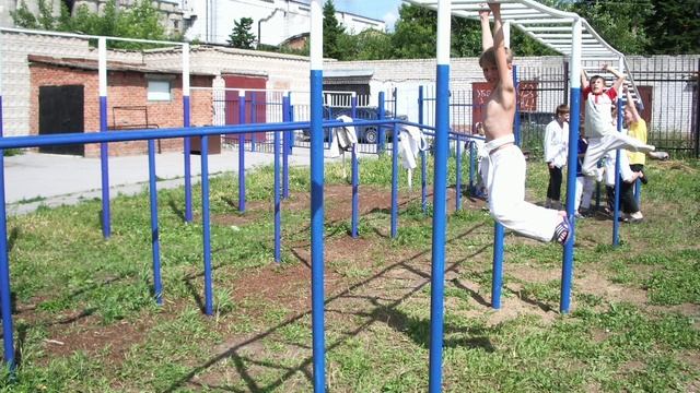 2008.07.08 Летняя площадка (тренировки).mp4 смотреть онлайн