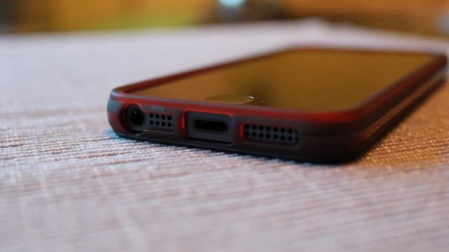 iPhone 5: AVVY Soft Case Red (Deutsch) смотреть онлайн