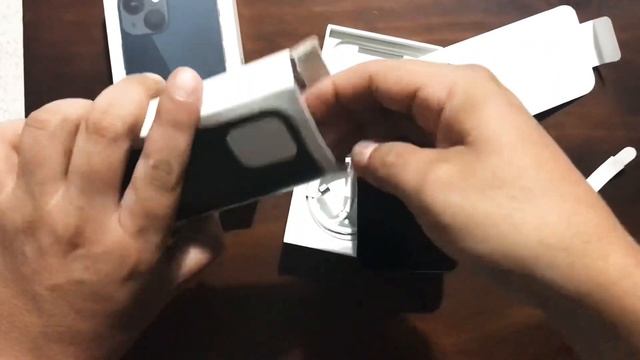 Unboxing iPhone 13 mini | Green Sequoia Leather Case | Perú смотреть онлайн