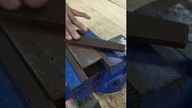 Metal Filing || Metal Filing through File || Metal Filing Process смотреть онлайн