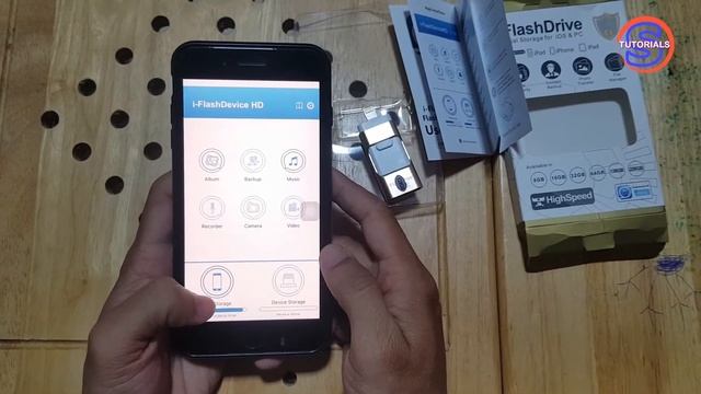 How to Use FlashDrive - Dual Storage for iOS - របៀបប្រើ FlashDrive សំរាប់ iOS смотреть онлайн