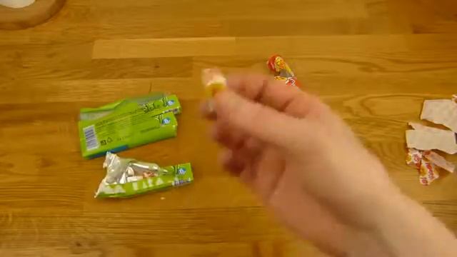 Chupa Chups Big Babol Green Apple Strawberry смотреть онлайн