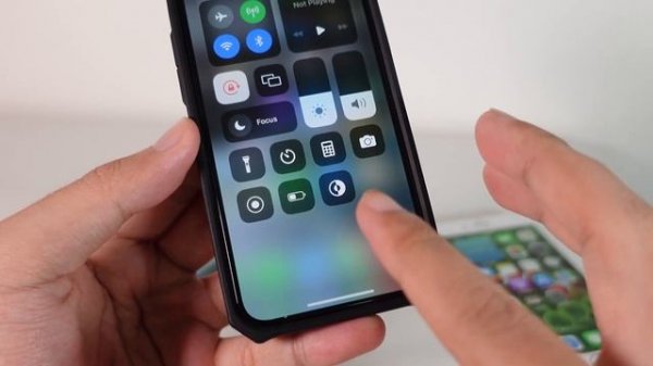 Why Apple? iPhone Mini will NOT HAVE THIS...- iOS 16 Beta 7