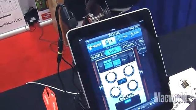 Macworld Expo 2011: Audio gear on the show floor смотреть онлайн