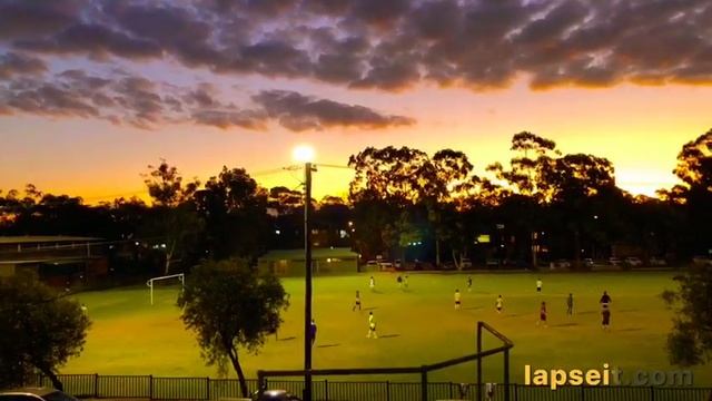 Sydney, New South Wales Sunset Timelapse with iphone X and DJI Osmo Mobile 3 смотреть онлайн