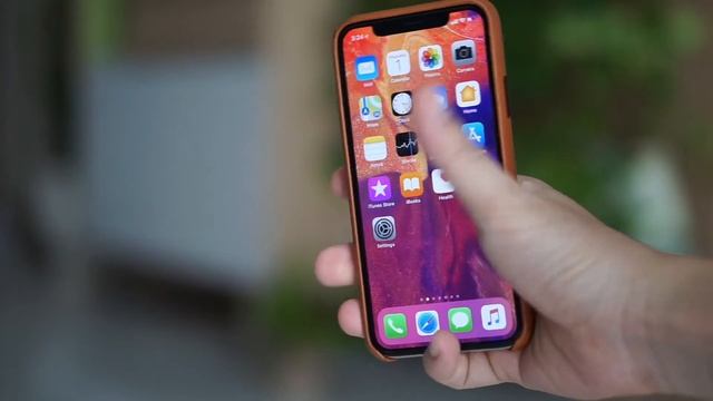 Apple iPhone X Leather Case смотреть онлайн