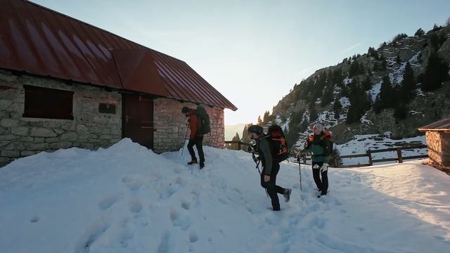 Una notte tra le casere di Pal Grande | Alpi Carniche смотреть онлайн