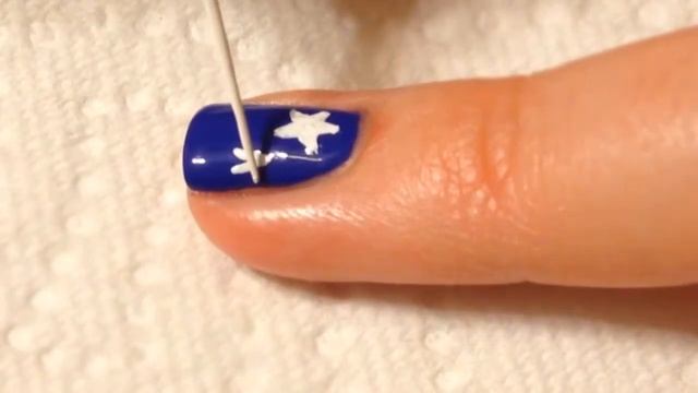 Red, White, & Blue Nails смотреть онлайн