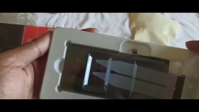 YOOBAO BATTERY UNBOXING (IPHONE 8 PLUS & IPHONE 5S) смотреть онлайн