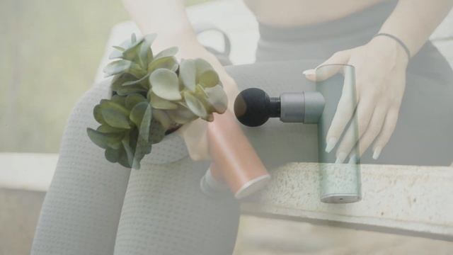 MERACH M1S , the best Pocket Size massage gun for Travel Lovers смотреть онлайн