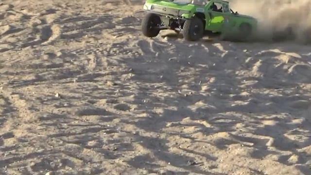 Birdland RC Traxxas X-Maxx 2. Fiesta Island San Diego CA смотреть онлайн
