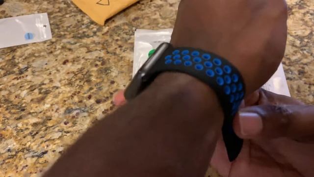 Apple Watch bands (can you tell the difference) смотреть онлайн
