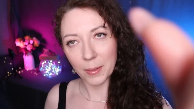 АСМР ОЧЕНЬ БЛИЗКИЙ МАССАЖ ЛИЦА / ЗВУКИ РУК/ ASMR UP CLOSE FACE MASSAGE/ HAND SOUNDS смотреть онлайн