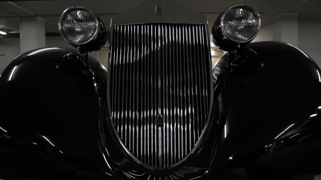 The Vault at the Petersen Automotive Museum - GQ's Car Collectors - Los Angeles смотреть онлайн