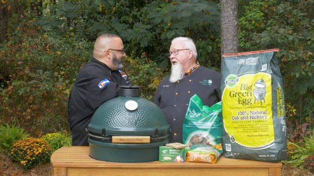 Big Green Egg Apple and Pear Crisp Guest Dr. BBQ - Ace Hardware смотреть онлайн