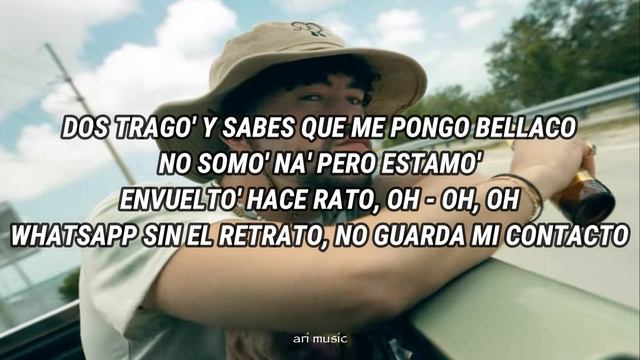 Bad Bunny - Moscow Mule  ( Lyrics /Letra)