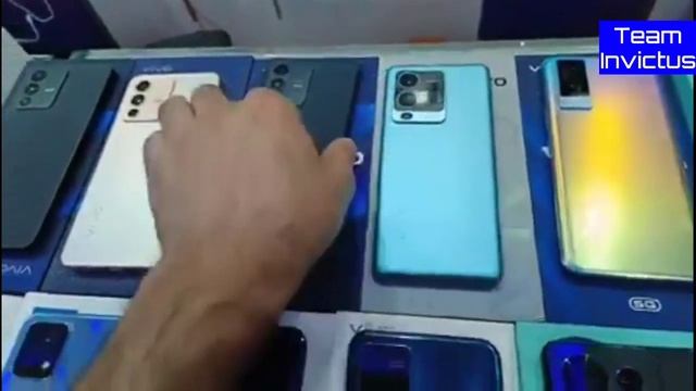 Big Sale Tomorrow | Huge Discount on iPhone, OnePlus,Oppo & Vivo At Mobile Bazaar Goni Khan Srinaga смотреть онлайн