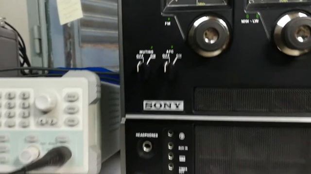 Sony CRF-320 смотреть онлайн