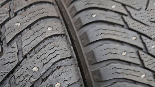 Nokia Hakkapeliitta 8 SUV 285 60 R18 Б/у