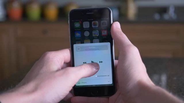 iOS 10 - Redesigned Lock Screen, Notification & Control Center! смотреть онлайн
