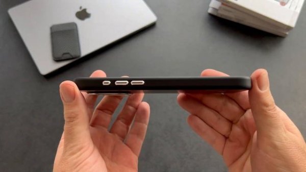 Spigen Enzo Aramid Case iPhone 15 Pro Max