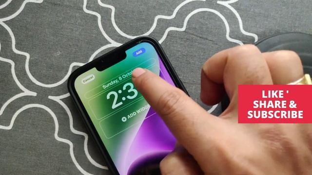 Apple iOS 17: How to Change Clock Font Size and Color on iPhone 15 Lock Screen iOS 17 смотреть онлайн