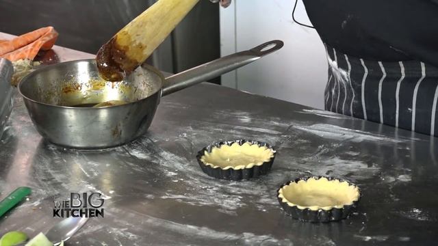 THE BIG KITCHEN - APPLE DESSERT TATITATINI YOUTUBE смотреть онлайн