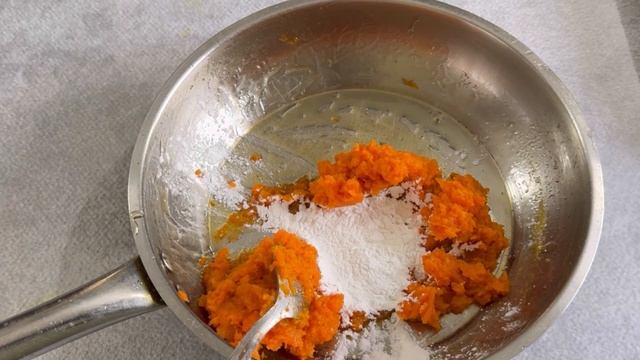 Easy and delicious carrot truffles .@abcdbaking смотреть онлайн