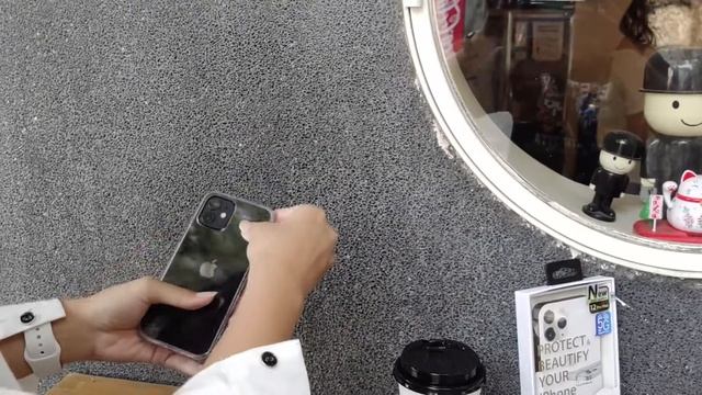 SwitchEasy for iPhone CRUSH 晶亮透明軍規防摔手機殼 從包包取出摔落測試 смотреть онлайн