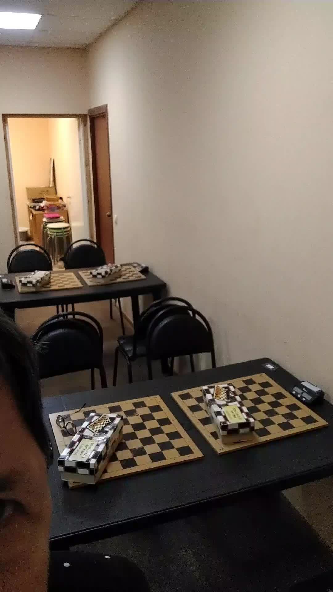 День шоколадных сюрпризов - 2024 смотреть онлайн