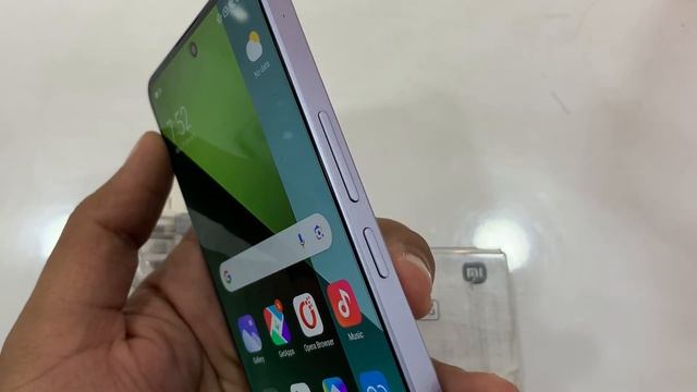 Apple iPhone 15 Pro Vs Redmi Note 13 Pro | Tekh Tronikz смотреть онлайн